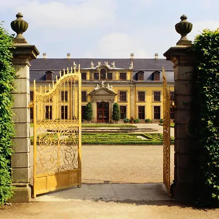 Modernes In Lage Komfortabel Eingerichtet Mit Arbeitsplatz Und Kueche - Geibelsuite Apartamento *