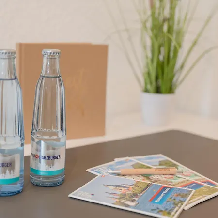 Modernes In Lage Komfortabel Eingerichtet Mit Arbeitsplatz Und Kueche - Geibelsuite Apartment *